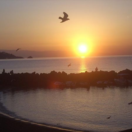 B&B Il Muro Vecchio Giardini Naxos Exteriör bild